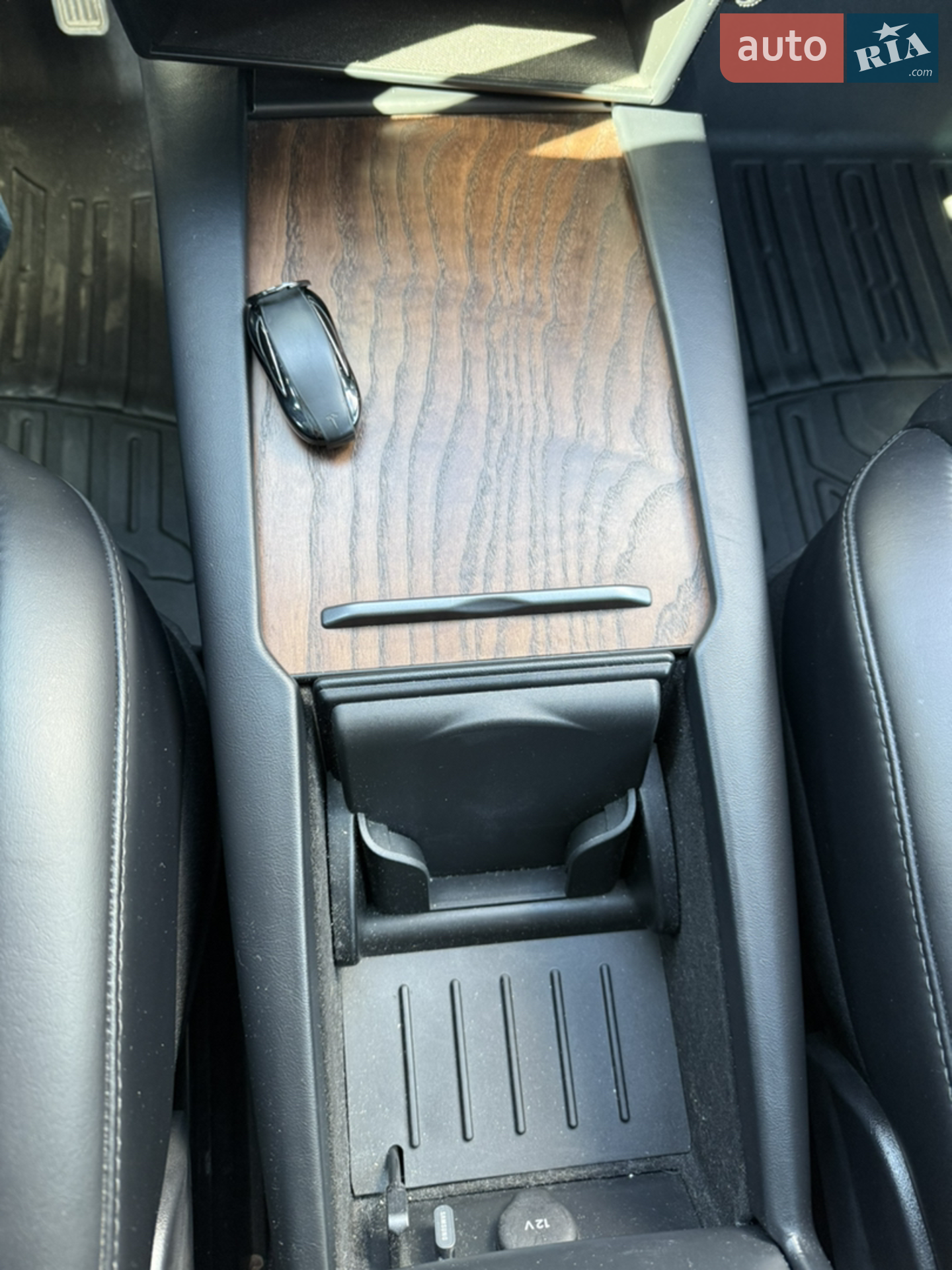 2020 Tesla Model X - мініатюра 21