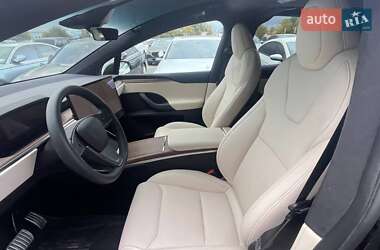 Позашляховик / Кросовер Tesla Model X 2023 в 