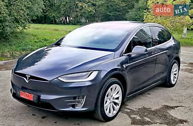 Внедорожник / Кроссовер Tesla Model X 2017 в Ивано-Франковске