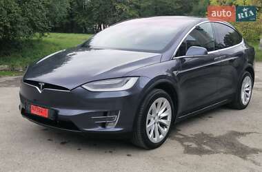Позашляховик / Кросовер Tesla Model X 2017 в 