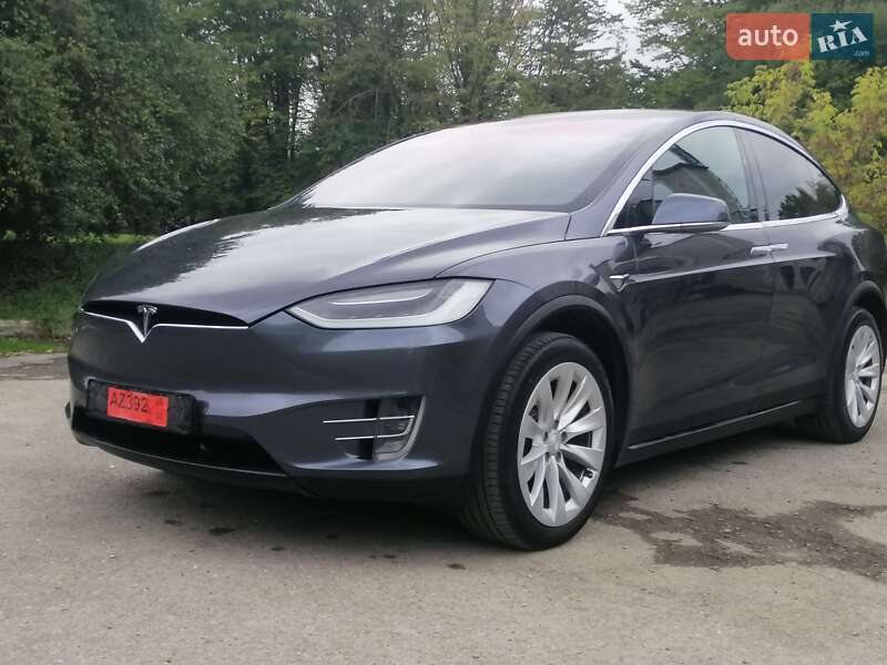 Внедорожник / Кроссовер Tesla Model X 2017 в Ивано-Франковске