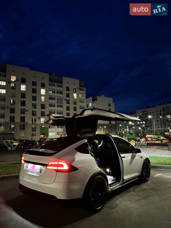 Позашляховик / Кросовер Tesla Model X 2023 в Вінниці