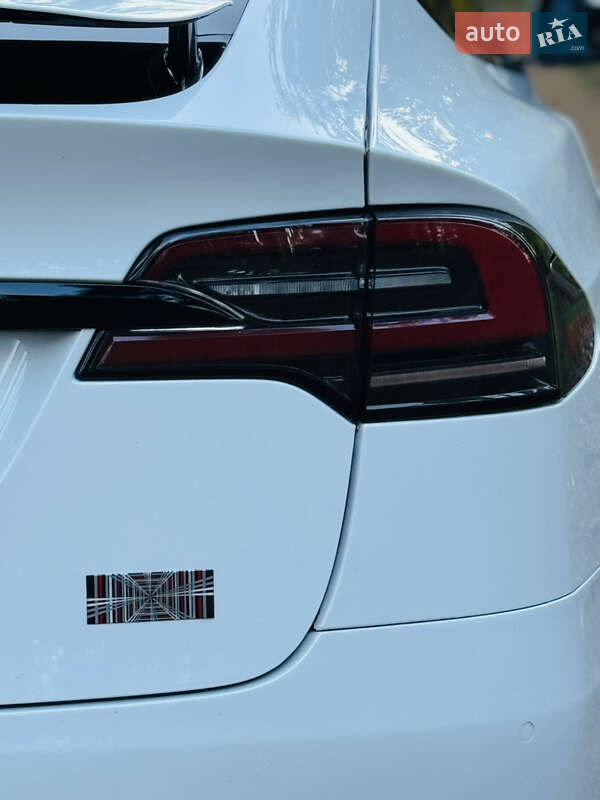 Внедорожник / Кроссовер Tesla Model X 2022 в Черкассах