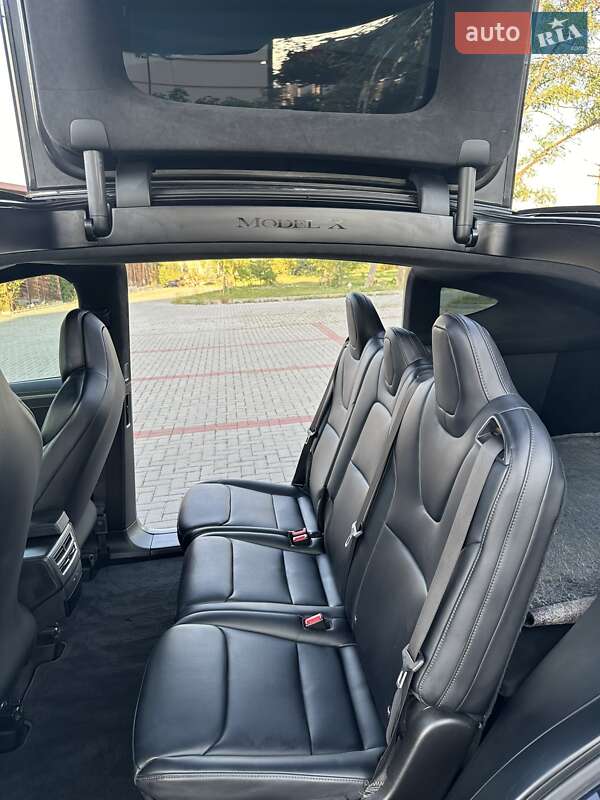 Внедорожник / Кроссовер Tesla Model X 2017 в Золочеве фото 29 Внедорожник / Кроссовер Tesla Model X 2017 в Золочеве