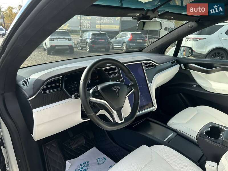 Внедорожник / Кроссовер Tesla Model X 2016 в Львове фото 15 Внедорожник / Кроссовер Tesla Model X 2016 в Львове