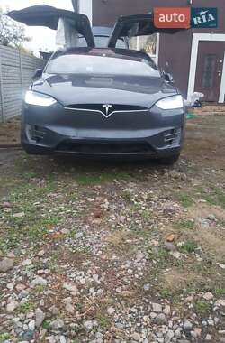 Внедорожник / Кроссовер Tesla Model X 2016 в Харькове