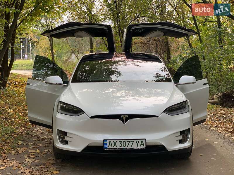 Позашляховик / Кросовер Tesla Model X 2019 в Львові фото 7 Позашляховик / Кросовер Tesla Model X 2019 в Львові