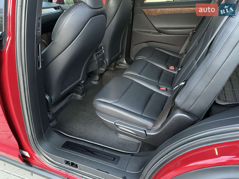 Внедорожник / Кроссовер Tesla Model X 2020 в Тернополе