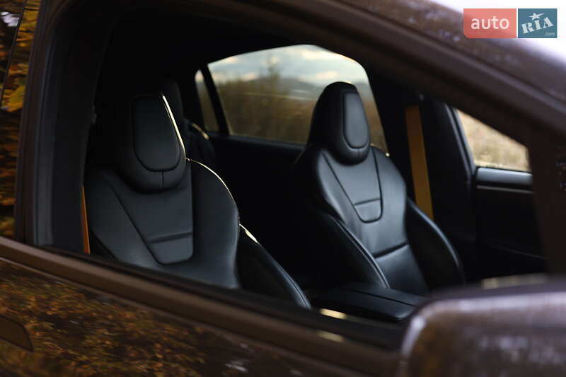 Внедорожник / Кроссовер Tesla Model X 2016 в Ивано-Франковске фото 21 Внедорожник / Кроссовер Tesla Model X 2016 в Ивано-Франковске