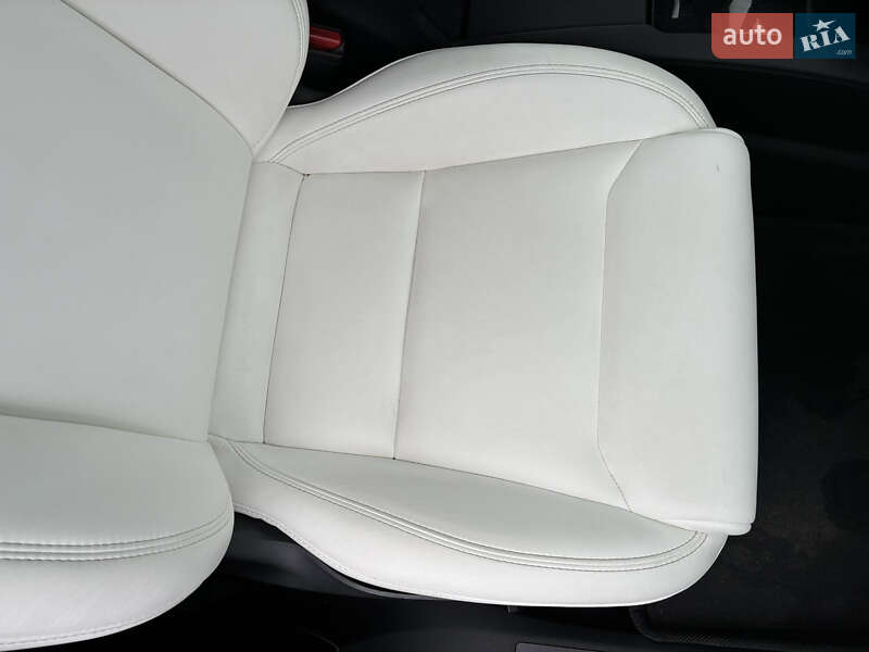 Позашляховик / Кросовер Tesla Model X 2020 в Києві фото 35 Позашляховик / Кросовер Tesla Model X 2020 в Києві