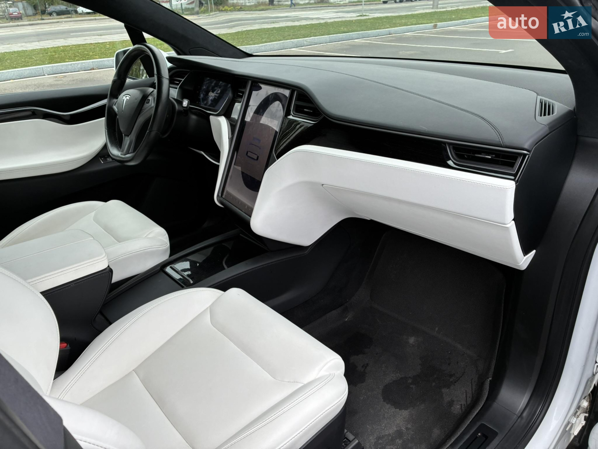 2020 Tesla Model X - мініатюра 34