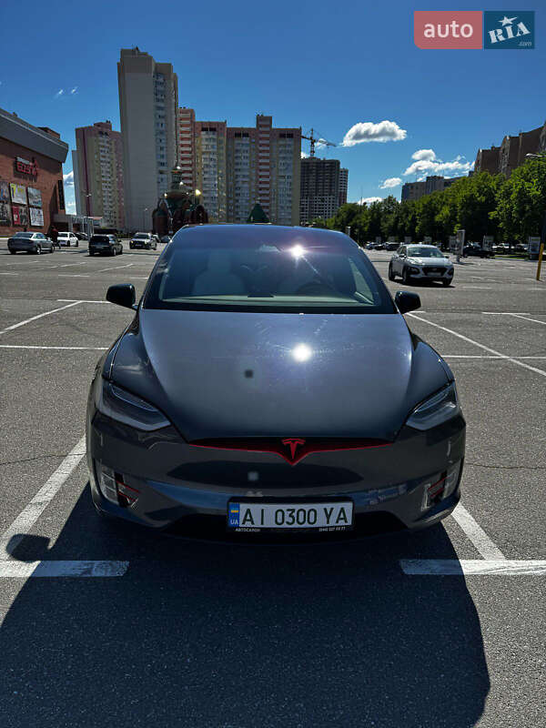 Позашляховик / Кросовер Tesla Model X 2019 в Києві фото 13 Позашляховик / Кросовер Tesla Model X 2019 в Києві