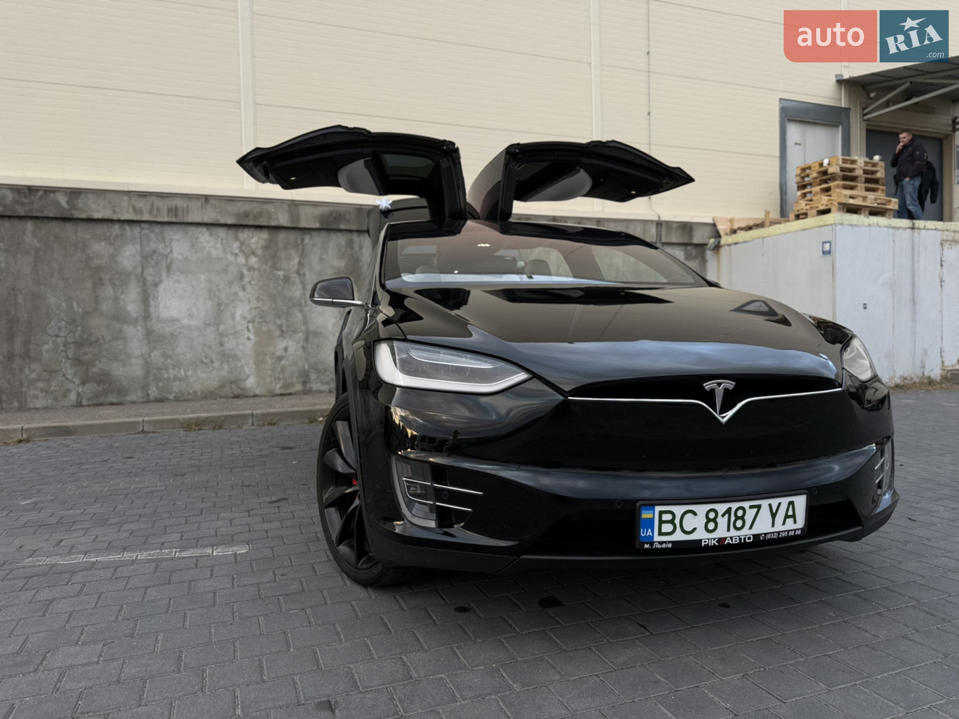 2017 Tesla Model X - мініатюра 28