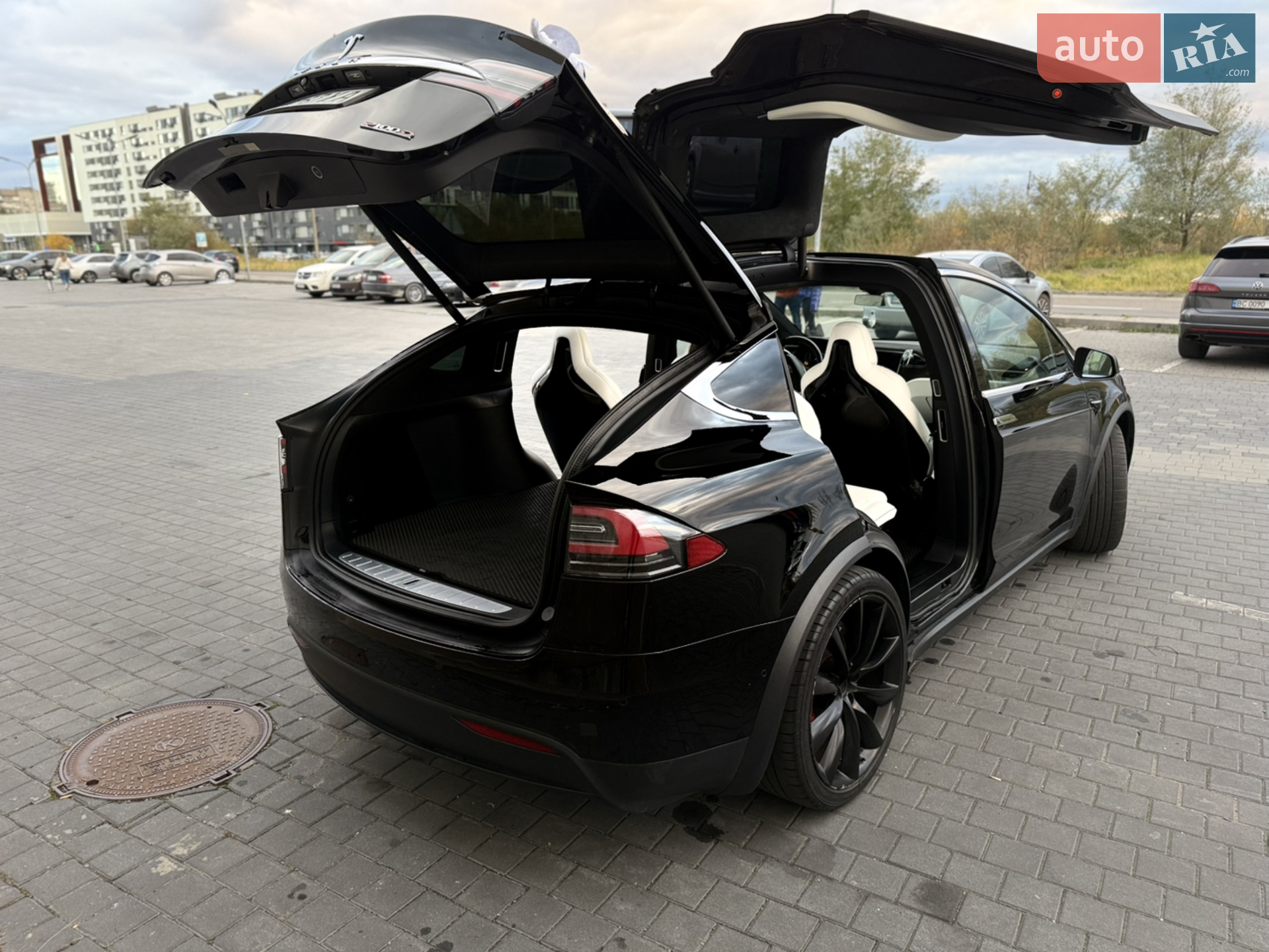 2017 Tesla Model X - мініатюра 33