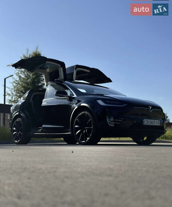 Внедорожник / Кроссовер Tesla Model X 2017 в Чернигове фото 2 Внедорожник / Кроссовер Tesla Model X 2017 в Чернигове