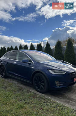 Внедорожник / Кроссовер Tesla Model X 2016 в Львове