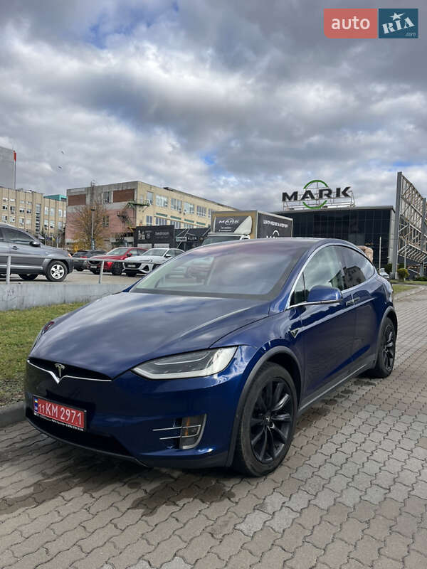 Позашляховик / Кросовер Tesla Model X 2016 в Львові фото 33 Позашляховик / Кросовер Tesla Model X 2016 в Львові