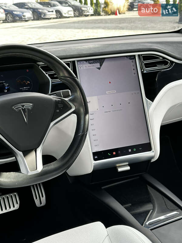 Внедорожник / Кроссовер Tesla Model X 2016 в Львове