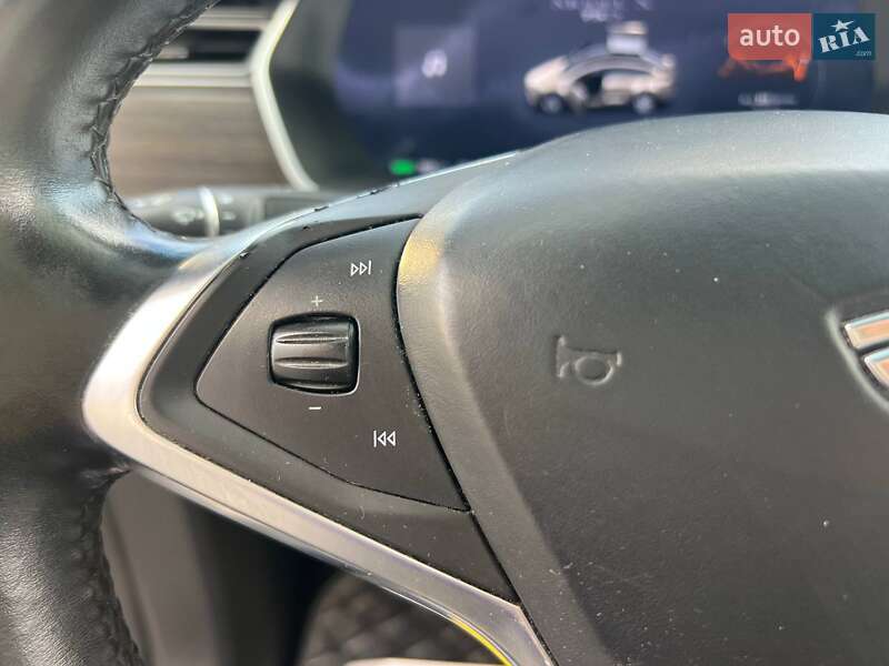 Позашляховик / Кросовер Tesla Model X 2016 в Івано-Франківську