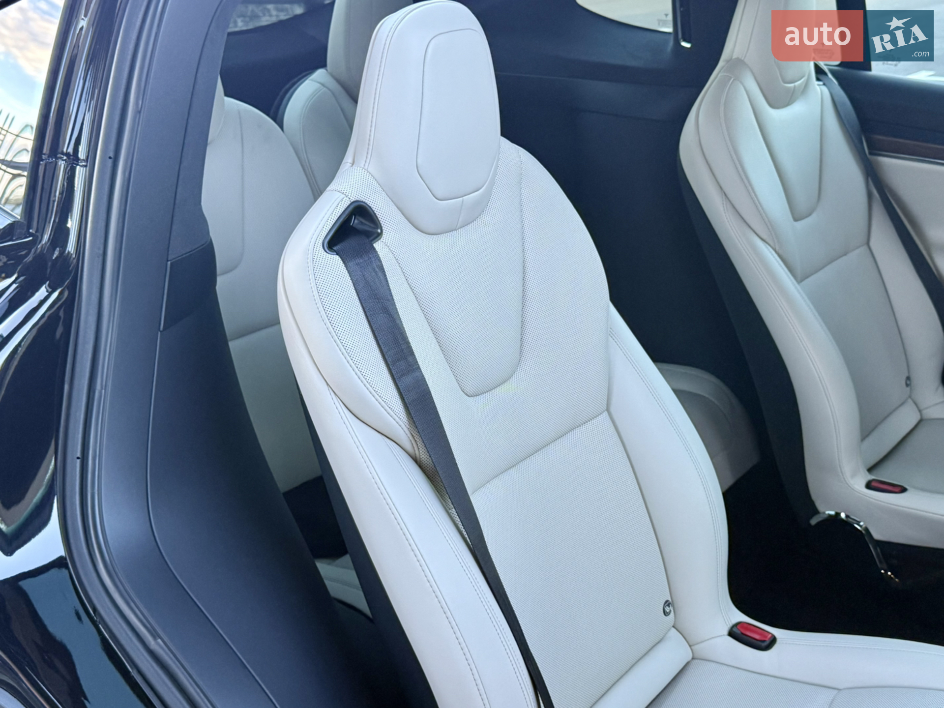 2022 Tesla Model X - мініатюра 29