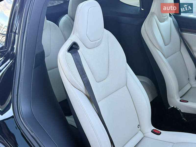 Позашляховик / Кросовер Tesla Model X 2022 в Києві