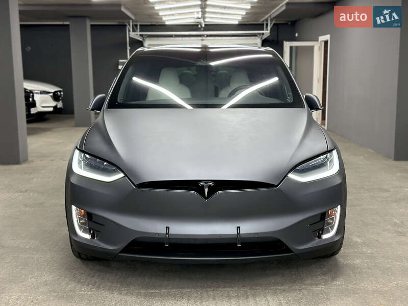 Позашляховик / Кросовер Tesla Model X 2016 в Харкові фото 12 Позашляховик / Кросовер Tesla Model X 2016 в Харкові