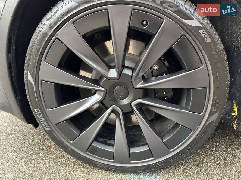 Позашляховик / Кросовер Tesla Model X 2023 в Києві фото 9 Позашляховик / Кросовер Tesla Model X 2023 в Києві