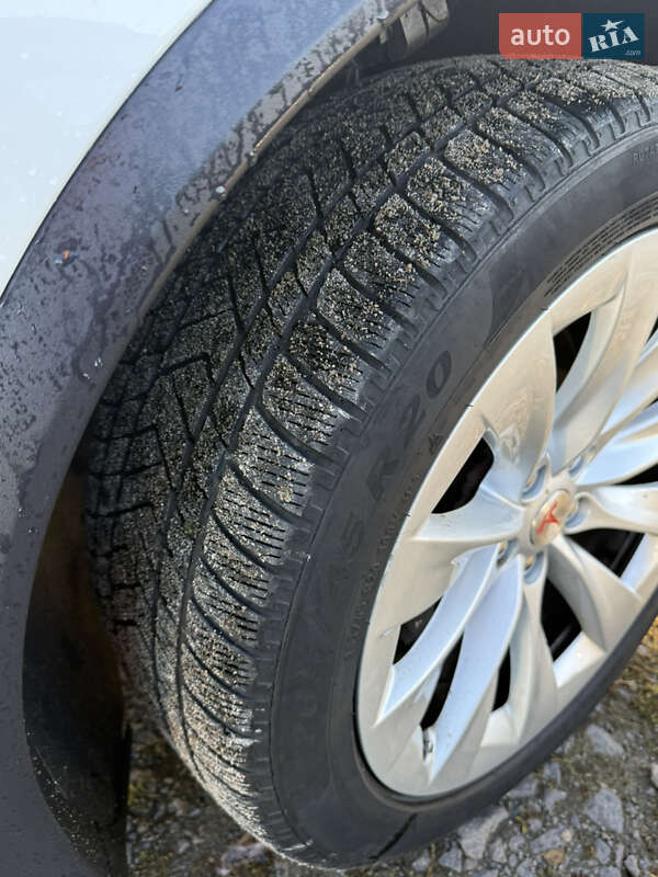 Позашляховик / Кросовер Tesla Model X 2018 в Львові