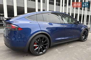 Внедорожник / Кроссовер Tesla Model X 2019 в Киеве