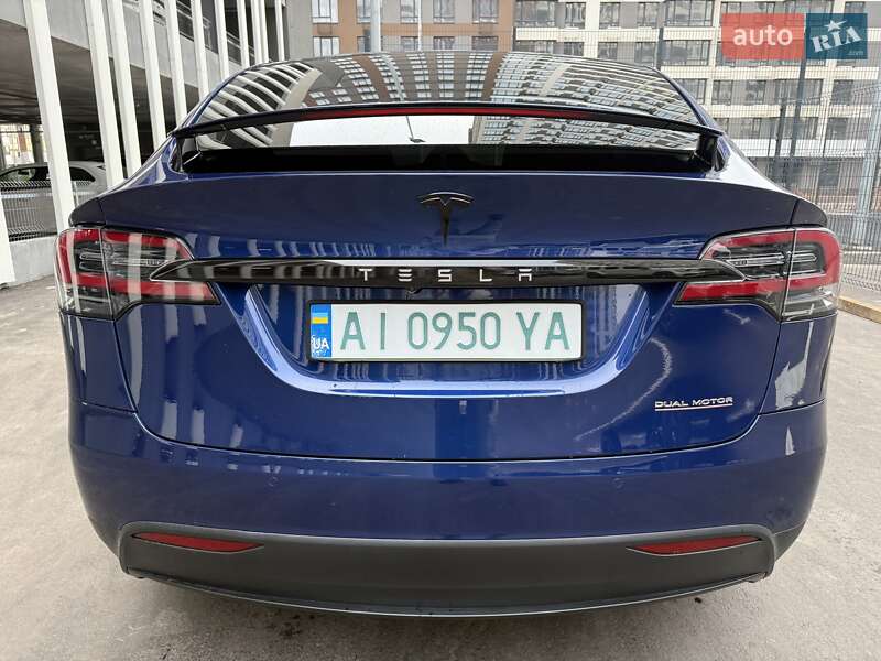 Позашляховик / Кросовер Tesla Model X 2019 в Києві