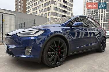 Внедорожник / Кроссовер Tesla Model X 2019 в Киеве