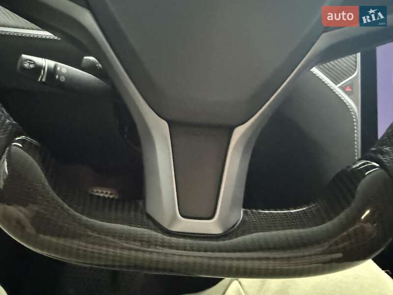 Позашляховик / Кросовер Tesla Model X 2019 в Києві