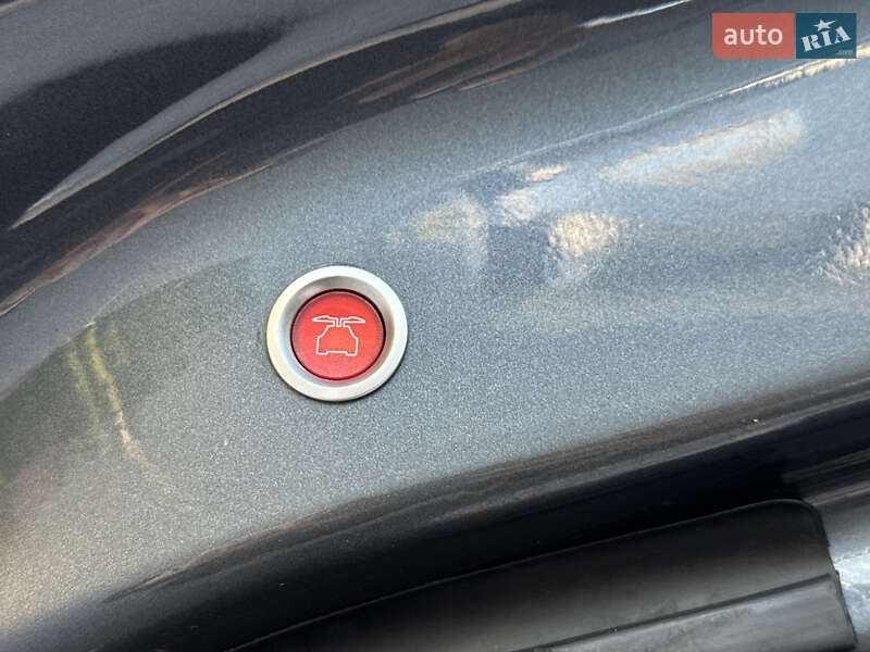 Внедорожник / Кроссовер Tesla Model X 2016 в Одессе фото 55 Внедорожник / Кроссовер Tesla Model X 2016 в Одессе