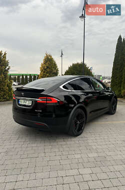 Внедорожник / Кроссовер Tesla Model X 2019 в Львове
