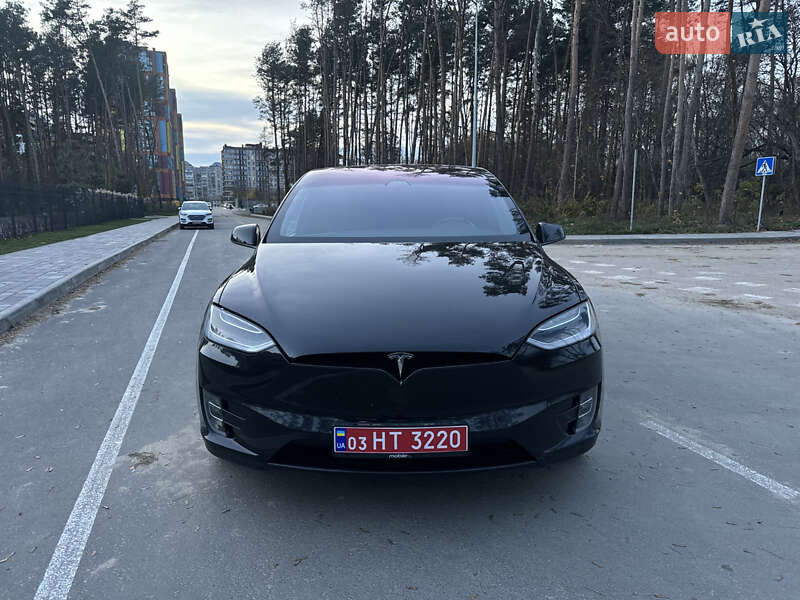 Позашляховик / Кросовер Tesla Model X 2017 в Житомирі фото 6 Позашляховик / Кросовер Tesla Model X 2017 в Житомирі