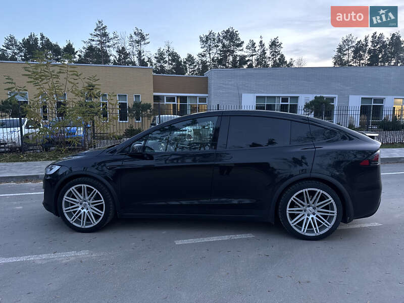 Позашляховик / Кросовер Tesla Model X 2017 в Житомирі фото 12 Позашляховик / Кросовер Tesla Model X 2017 в Житомирі