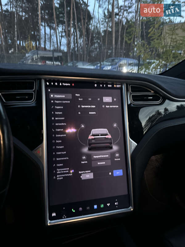 Позашляховик / Кросовер Tesla Model X 2017 в Житомирі фото 38 Позашляховик / Кросовер Tesla Model X 2017 в Житомирі