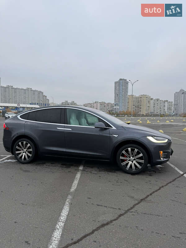 Внедорожник / Кроссовер Tesla Model X 2016 в Киеве фото 21 Внедорожник / Кроссовер Tesla Model X 2016 в Киеве