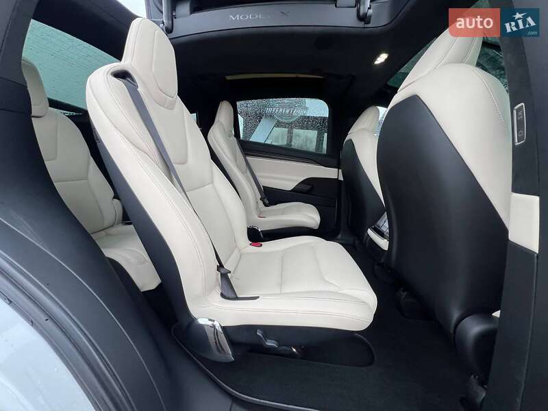 Позашляховик / Кросовер Tesla Model X 2023 в Києві