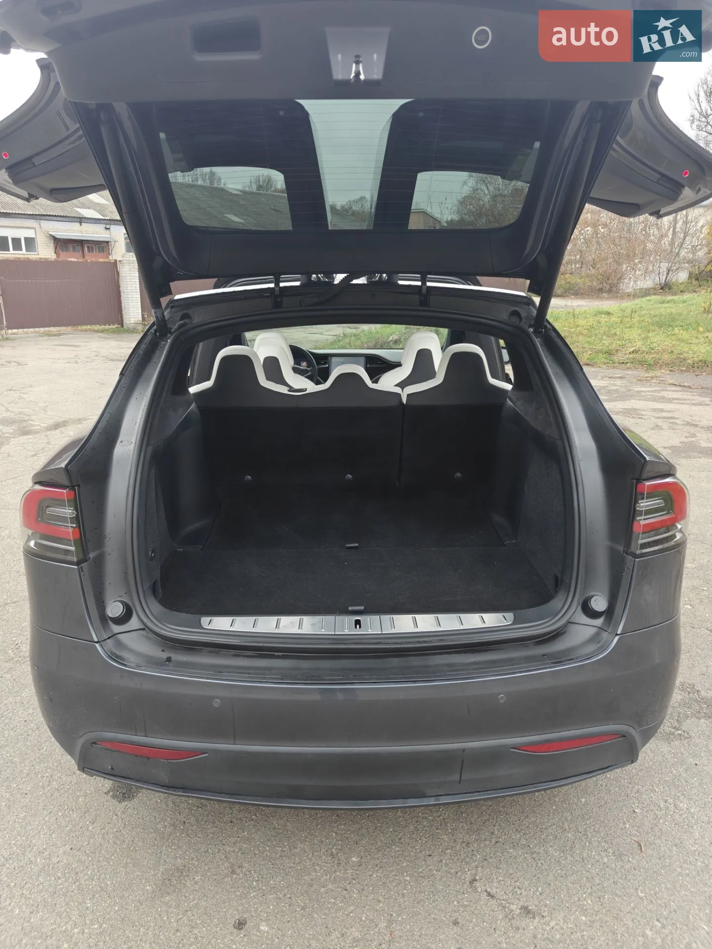 2018 Tesla Model X - мініатюра 10