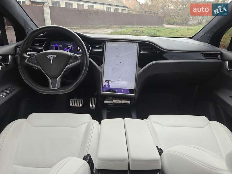 Внедорожник / Кроссовер Tesla Model X 2018 в Киеве фото 16 Внедорожник / Кроссовер Tesla Model X 2018 в Киеве
