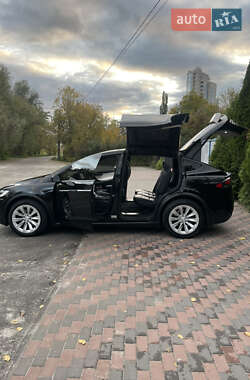 Внедорожник / Кроссовер Tesla Model X 2020 в Киеве