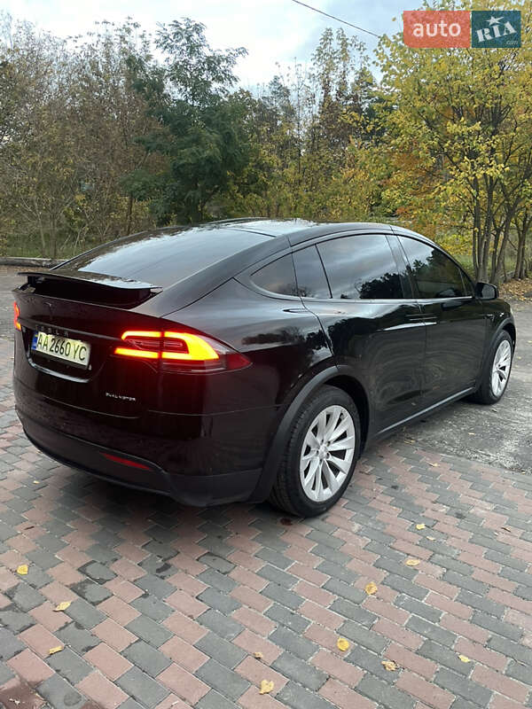 Позашляховик / Кросовер Tesla Model X 2020 в Києві