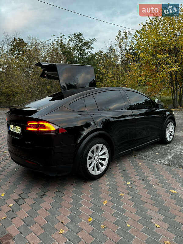 Позашляховик / Кросовер Tesla Model X 2020 в Києві