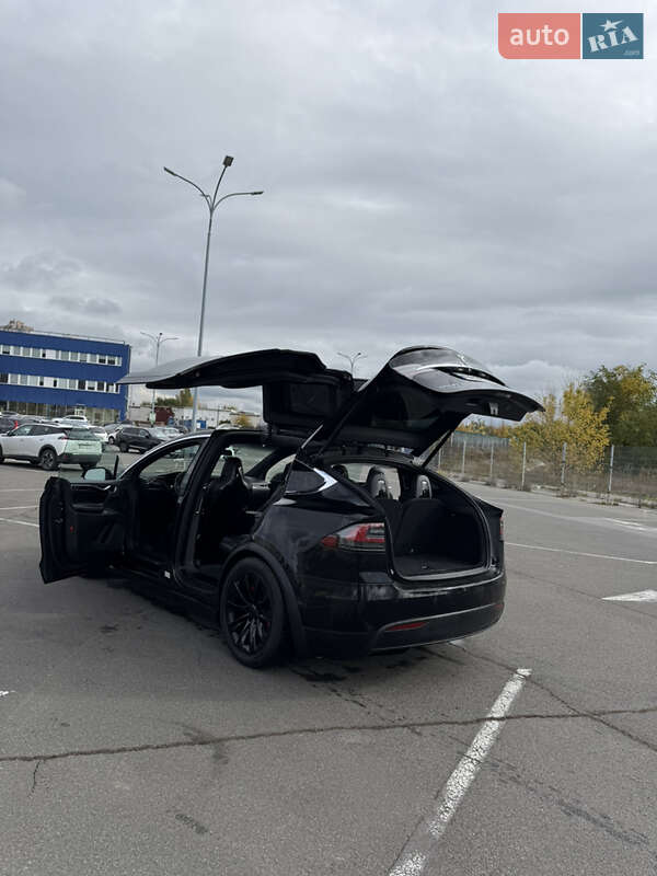 Внедорожник / Кроссовер Tesla Model X 2016 в Киеве фото 11 Внедорожник / Кроссовер Tesla Model X 2016 в Киеве
