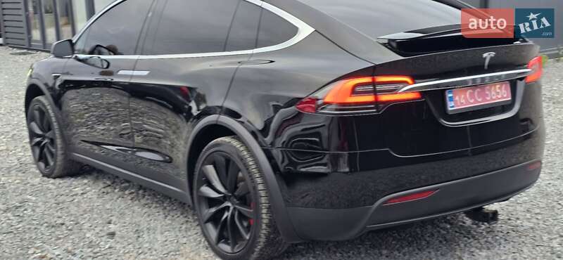 Внедорожник / Кроссовер Tesla Model X 2021 в Львове