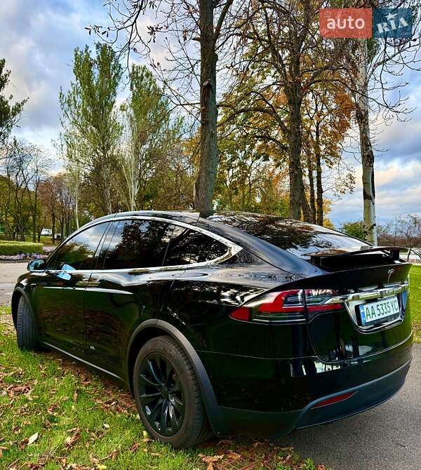 Позашляховик / Кросовер Tesla Model X 2019 в Києві фото 14 Позашляховик / Кросовер Tesla Model X 2019 в Києві