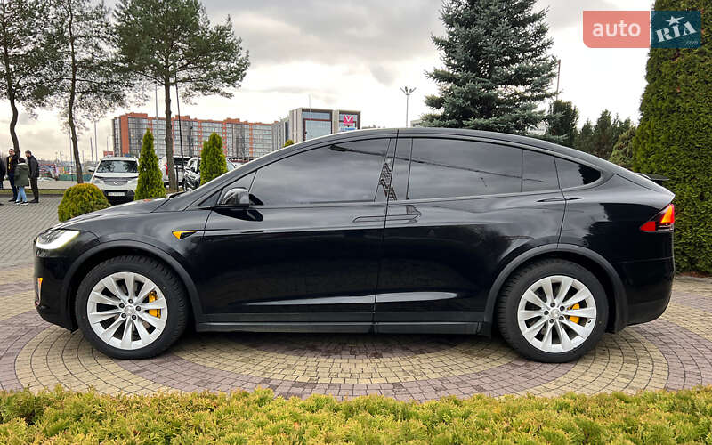 Внедорожник / Кроссовер Tesla Model X 2017 в Львове