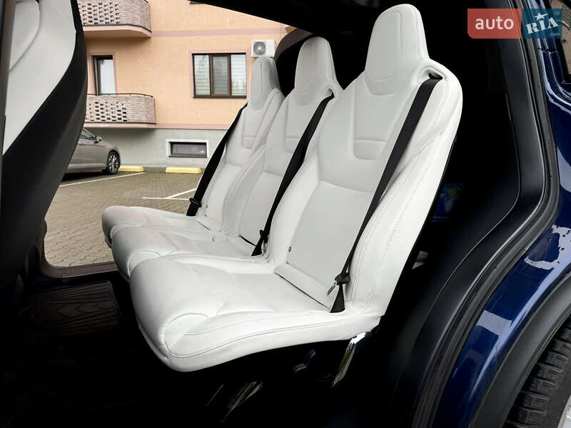 Позашляховик / Кросовер Tesla Model X 2017 в Ужгороді фото 17 Позашляховик / Кросовер Tesla Model X 2017 в Ужгороді