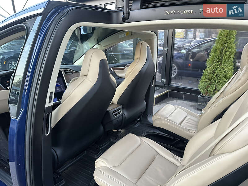 Внедорожник / Кроссовер Tesla Model X 2017 в Харькове